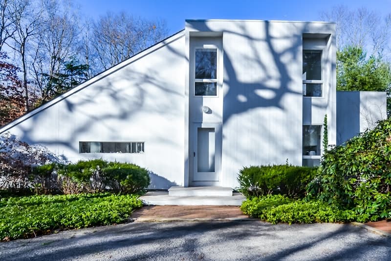 Notable Trade: Robert A.M. Stern's Bridgehampton Classic Sells for $8.3 Million